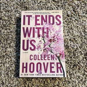 It Ends With Us by Colleen Hoover book